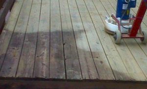deck sanding