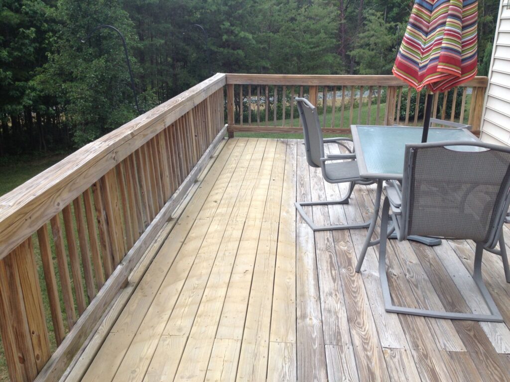 Before and after deck sanding showing smooth, splinter-free surface in Northern Virginia